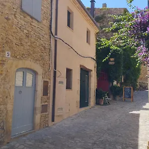 Emporda , Peratallada España