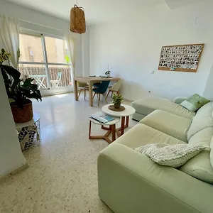 Akiteness House , Tarifa España